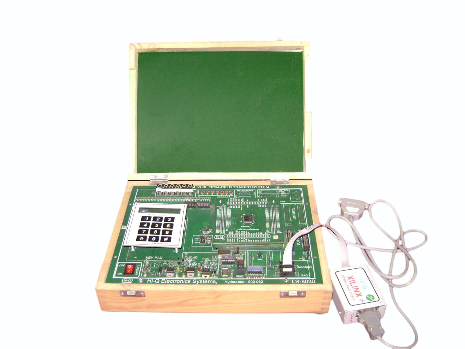VLSI (FPGA) System Trainer